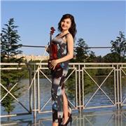 Soy profesora de Violín / Canto / Educación Musical , ingles , por todo los edades .Finaliste de Eurovisión 2020 /2022, Moldavia.